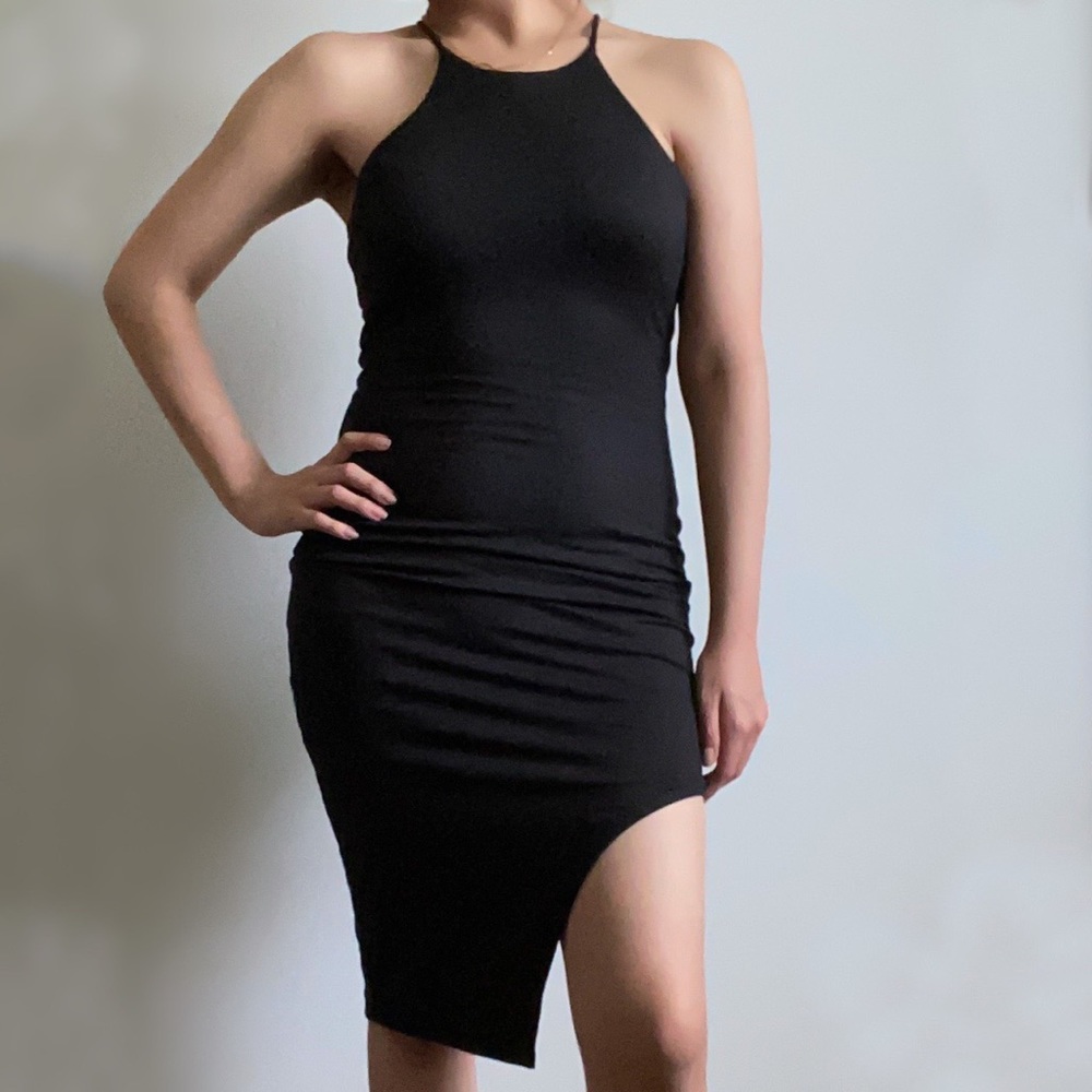 Black body-con dress